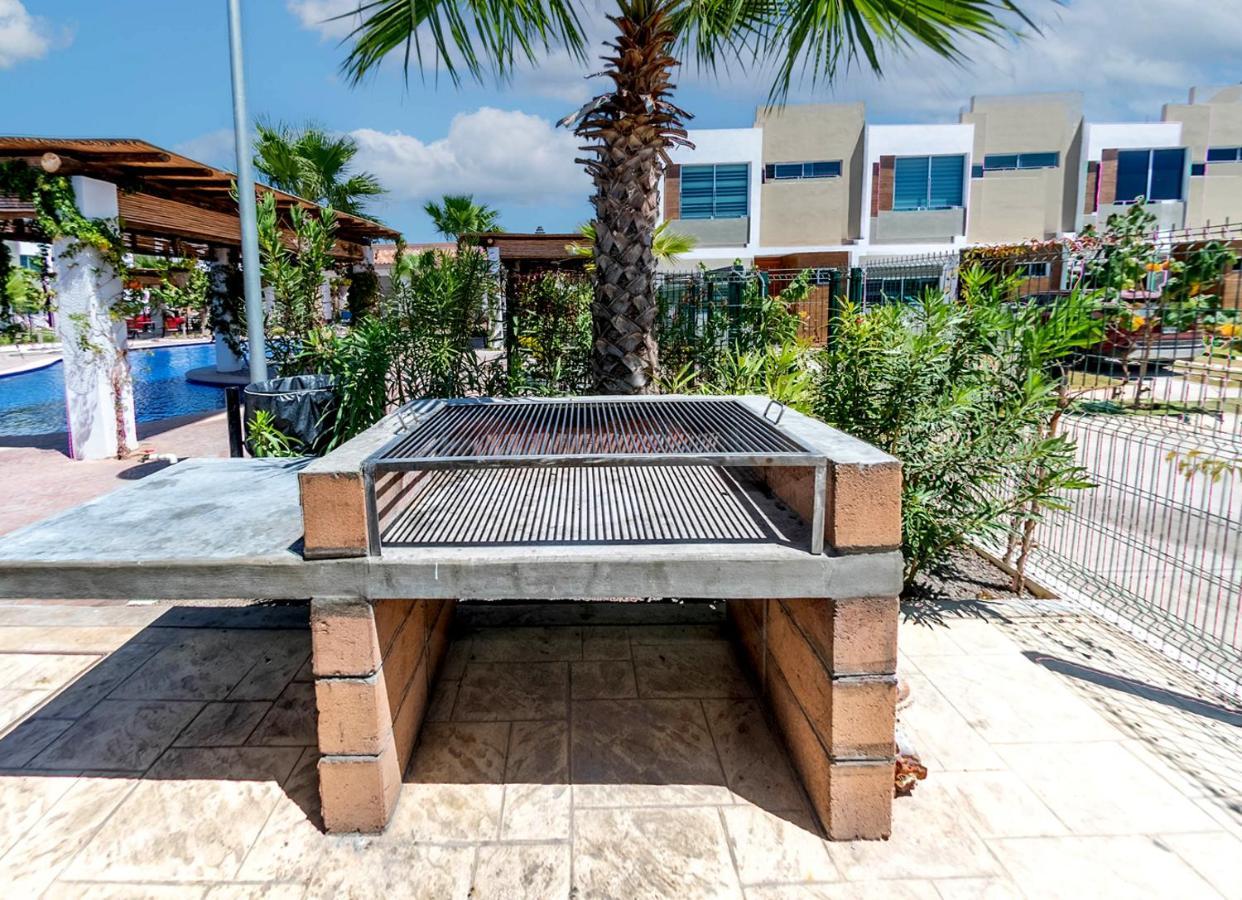 דירות מזטלן Departamento El Marino מראה חיצוני תמונה